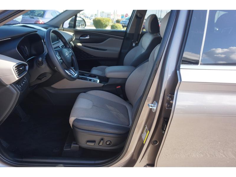 Hyundai Santa Fe 2019 price $19,589