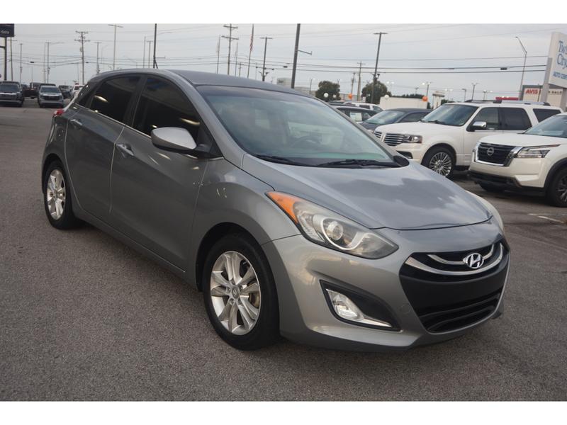 Hyundai Elantra GT 2014 price $10,987