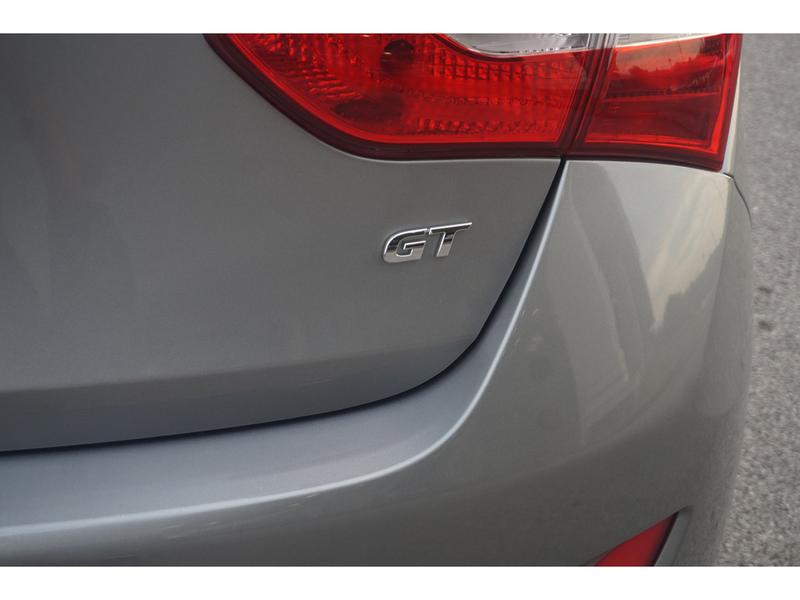 Hyundai Elantra GT 2014 price $10,987