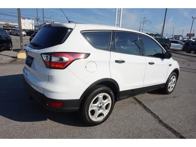 Ford Escape 2017 price $12,987