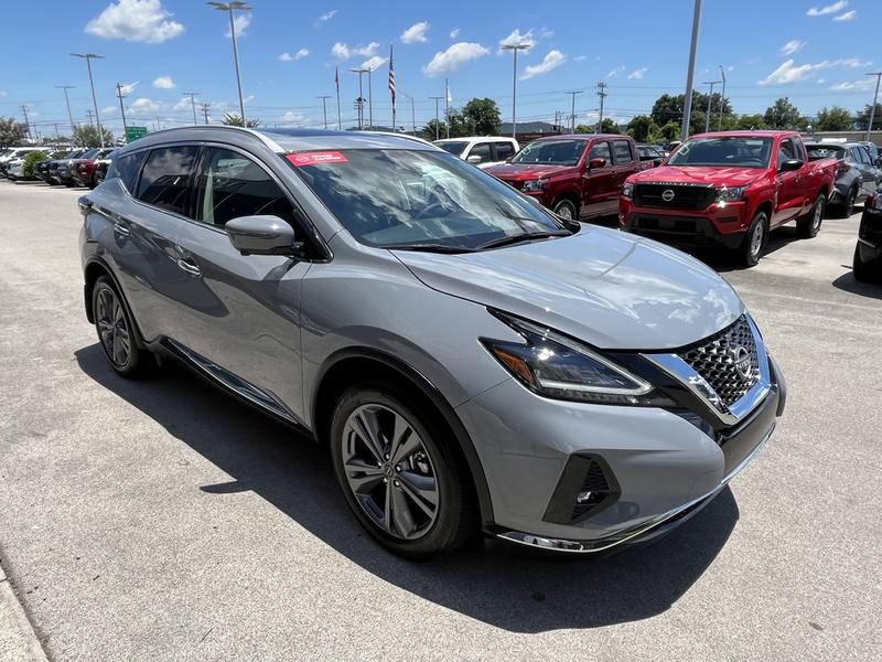 Nissan Murano 2023 price Call for Pricing.