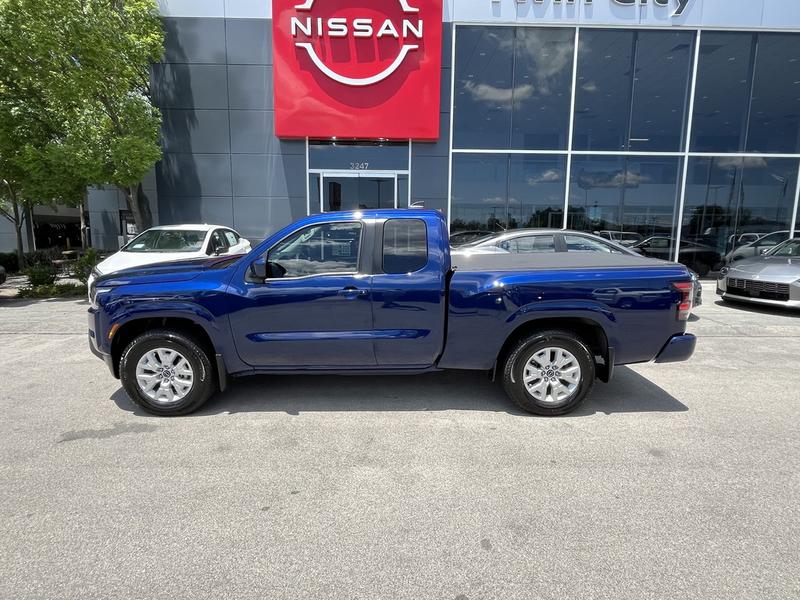 Nissan Frontier 2022 price Call for Pricing.