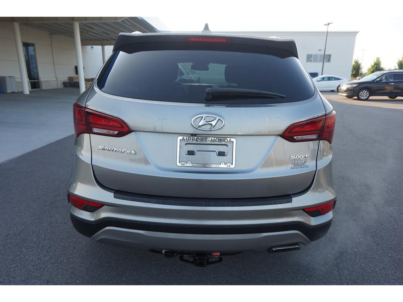 Hyundai Santa Fe Sport 2017 price $15,490