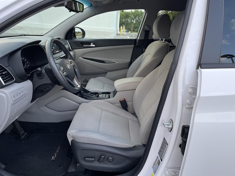 Hyundai Tucson 2019 price $17,355