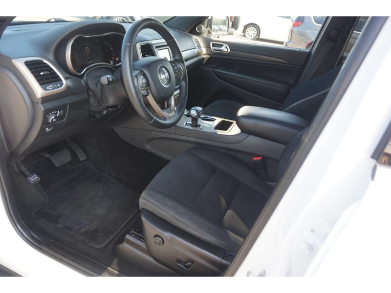 Jeep Grand Cherokee 2015 price $16,987