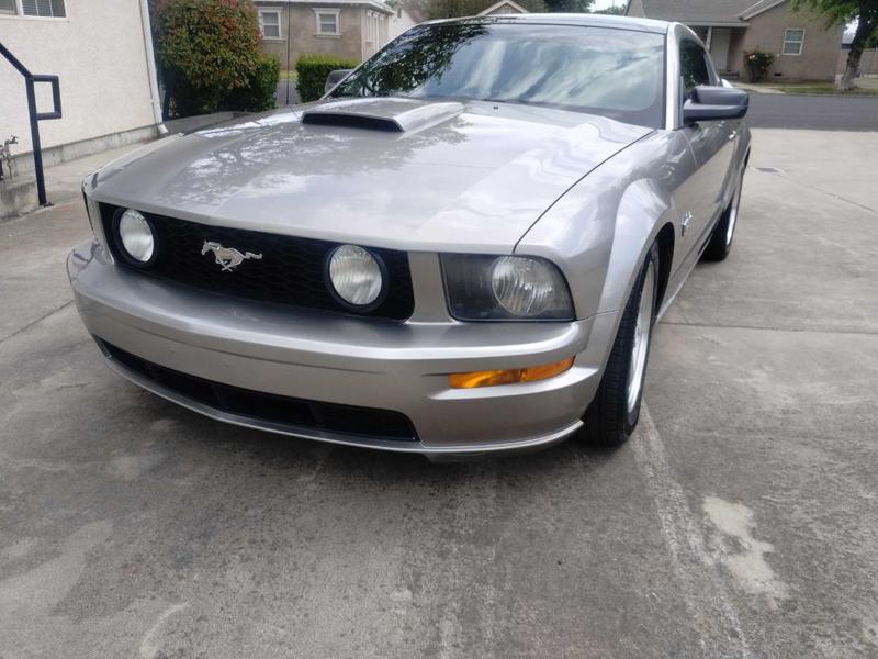 FORD MUSTANG 2009 price $10,999