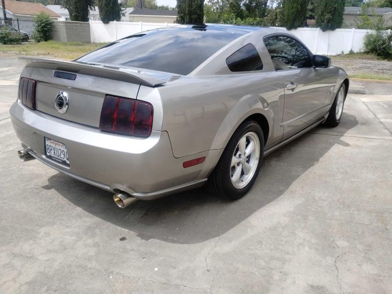 FORD MUSTANG 2009 price $10,999