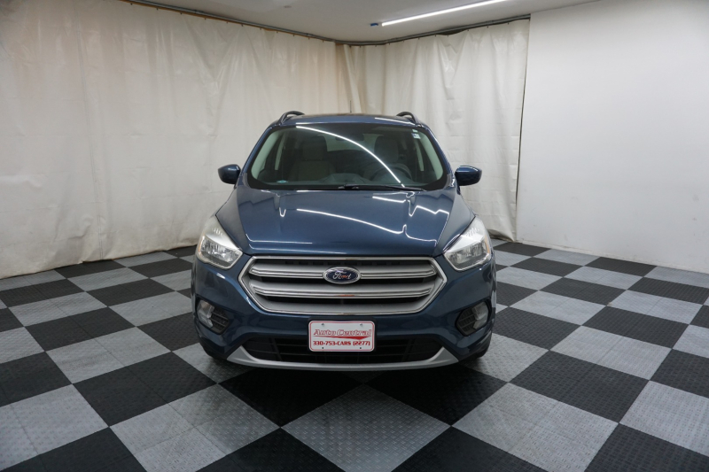 Ford Escape 2018 price $15,900