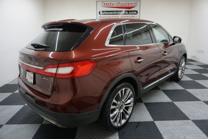 Lincoln MKX 2016 price $15,995