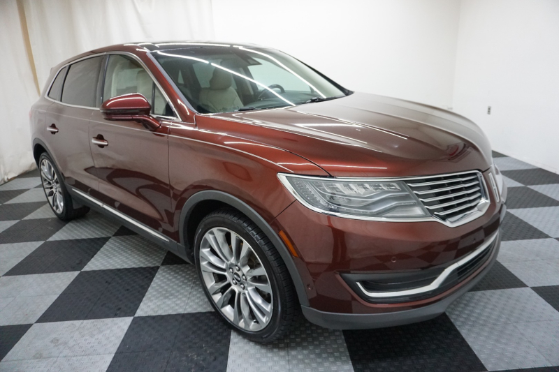 Lincoln MKX 2016 price $15,995