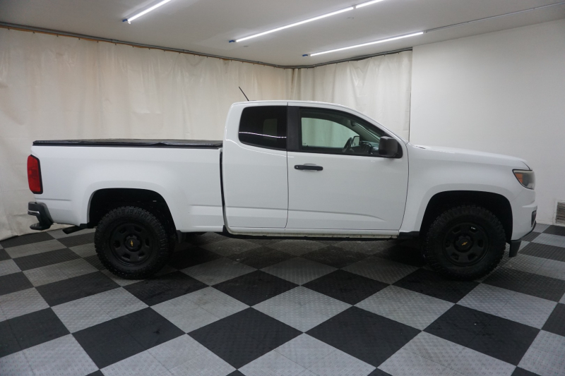 Chevrolet Colorado 2015 price $11,500