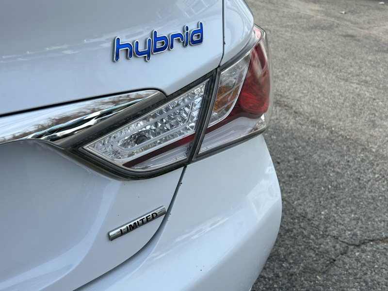 Hyundai Sonata Hybrid 2014 price $10,498
