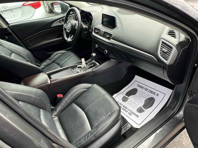 Mazda MAZDA3 2017 price $13,998