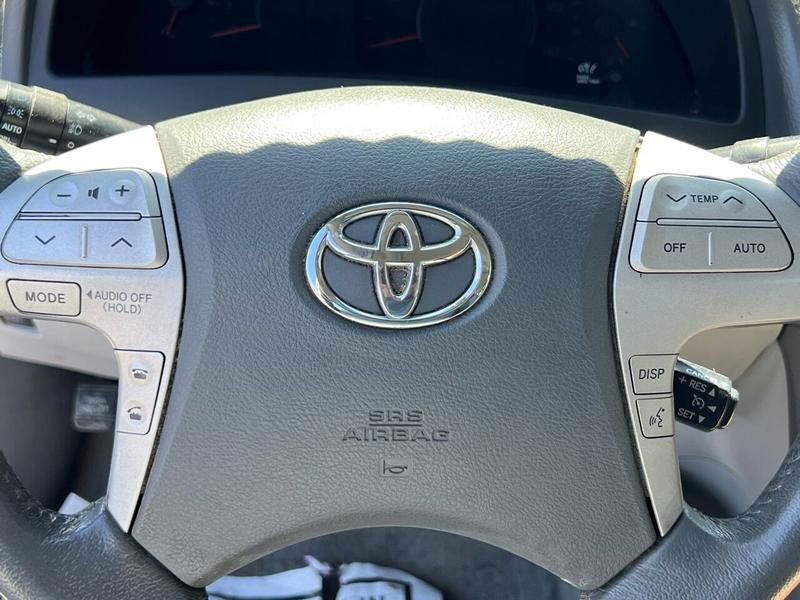 Toyota Camry 2011 price $11,498