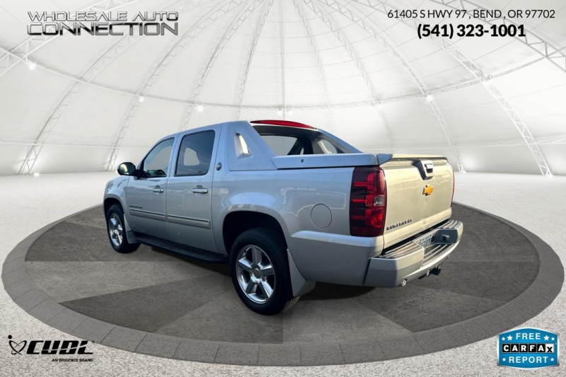 Chevrolet Avalanche 2013 price $17,995