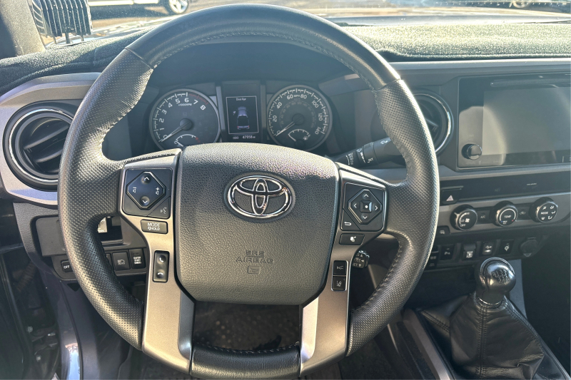 Toyota Tacoma 4WD 2019 price $35,995