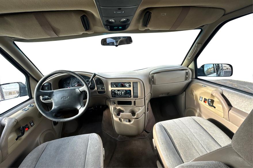Chevrolet Astro Passenger 1997 price $7,995