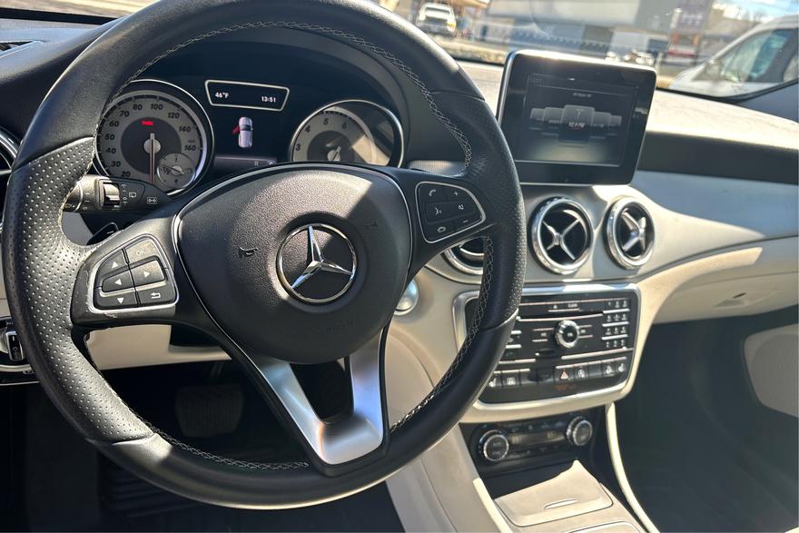 Mercedes-Benz GLA 2016 price $16,995