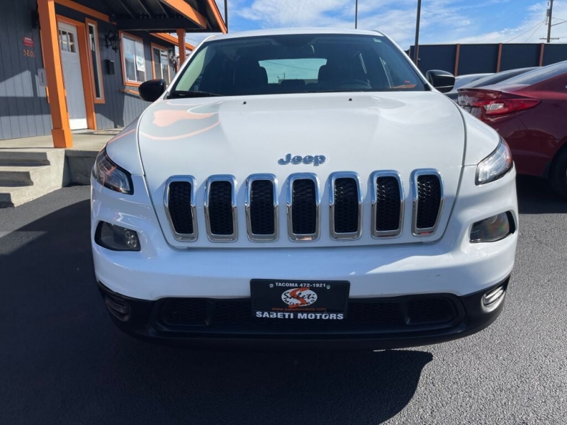 Jeep Cherokee 2014 price $8,990
