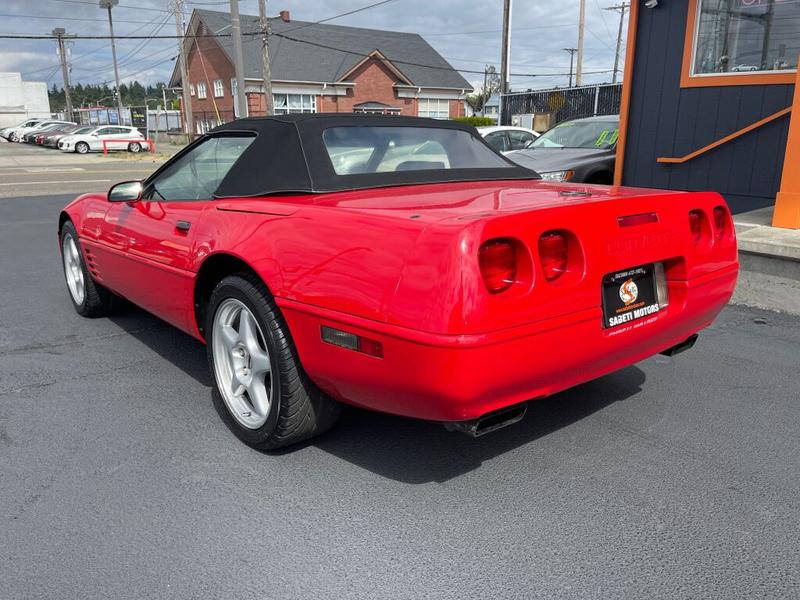 Chevrolet Corvette 1992 price $14,990