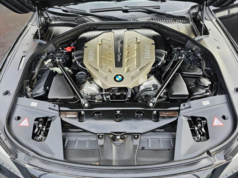 BMW 7 Series 2011 price $13,990