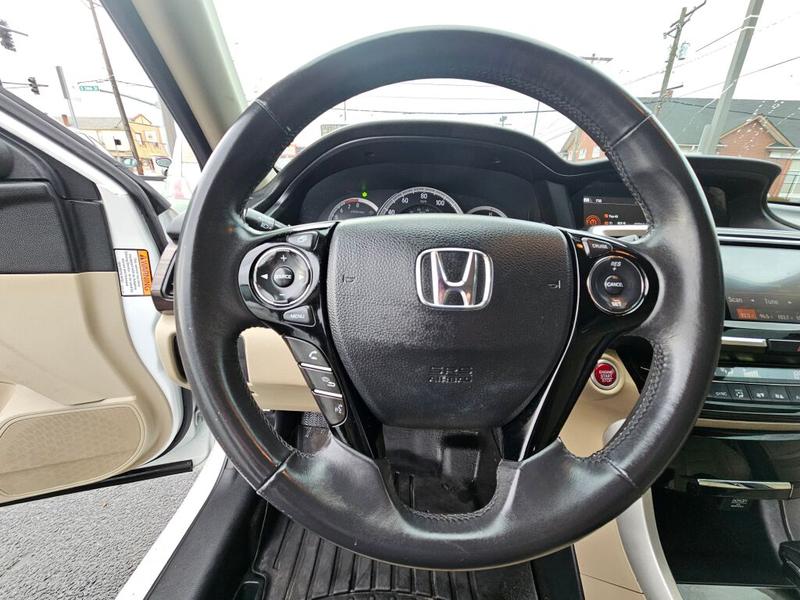 Honda Accord 2016 price $19,990