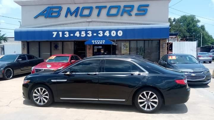 Lincoln Continental 2017 price $4,500 Down