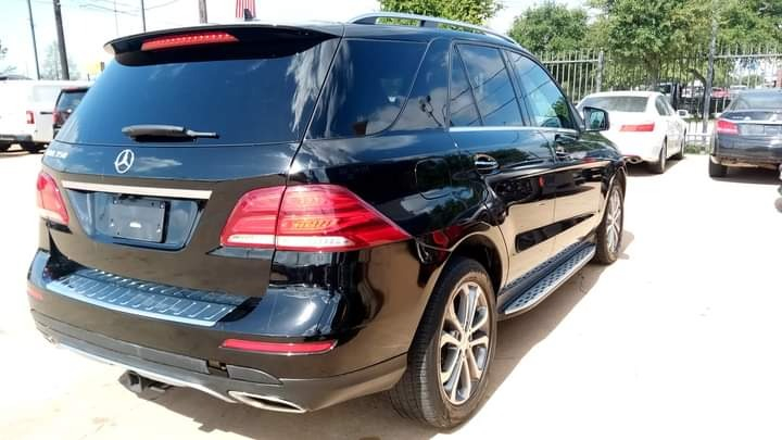 Mercedes-Benz GLE 2016 price $5,800 Down