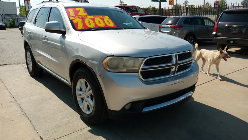 Dodge Durango 2012 price $2,000 Down