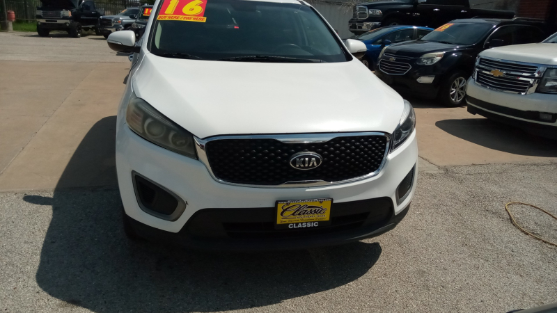 Kia Sorento 2016 price $2,500 Down