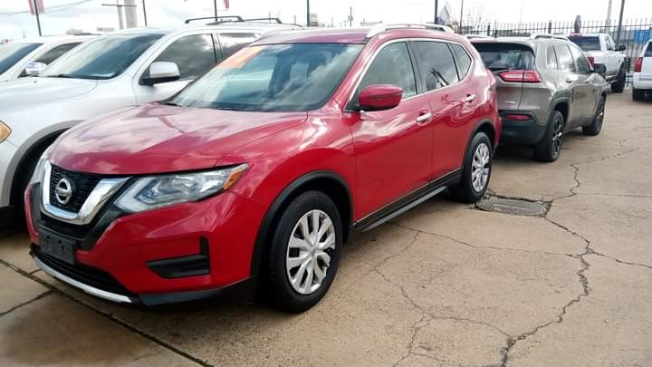 Nissan Rogue 2017 price $2,000 Down