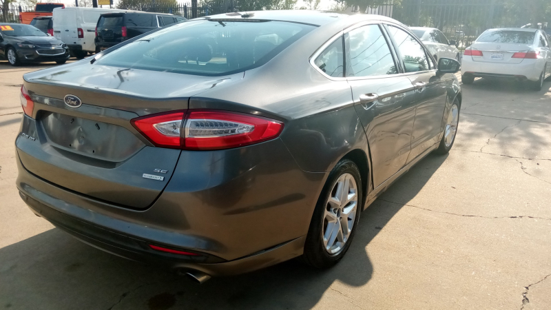 Ford Fusion 2013 price $2,000 Down