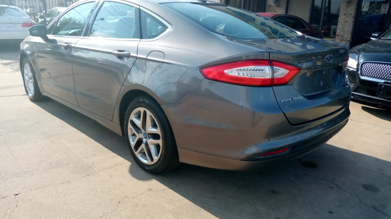 Ford Fusion 2013 price $2,000 Down
