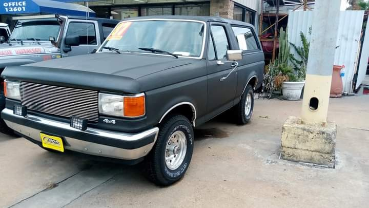Ford Bronco 1987 price $15,000