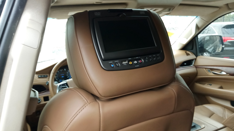 Cadillac Escalade 2016 price $31,500