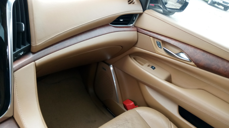 Cadillac Escalade 2016 price $31,500