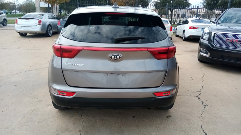 Kia Sportage 2018 price $3,000 Down