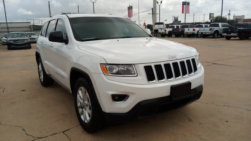 Jeep Grand Cherokee 2015 price $3,000 Down