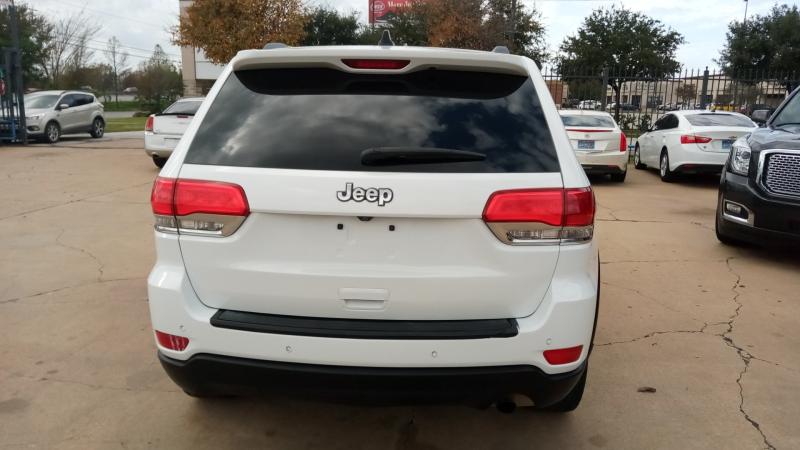 Jeep Grand Cherokee 2015 price $3,000 Down