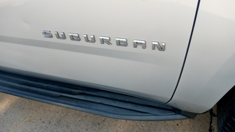 Chevrolet Suburban 2015 price $0