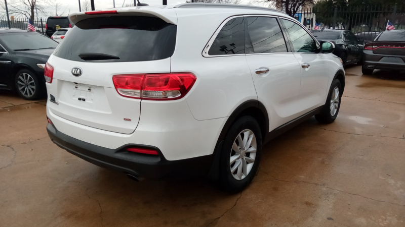 Kia Sorento 2017 price $0