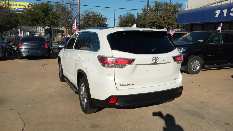 Toyota Highlander 2015 price $0