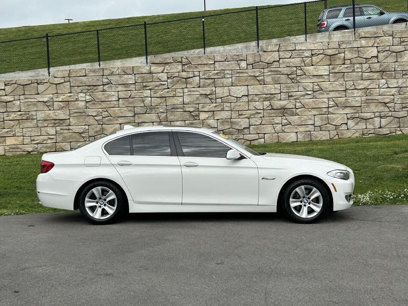 BMW 528 2013 price $10,990