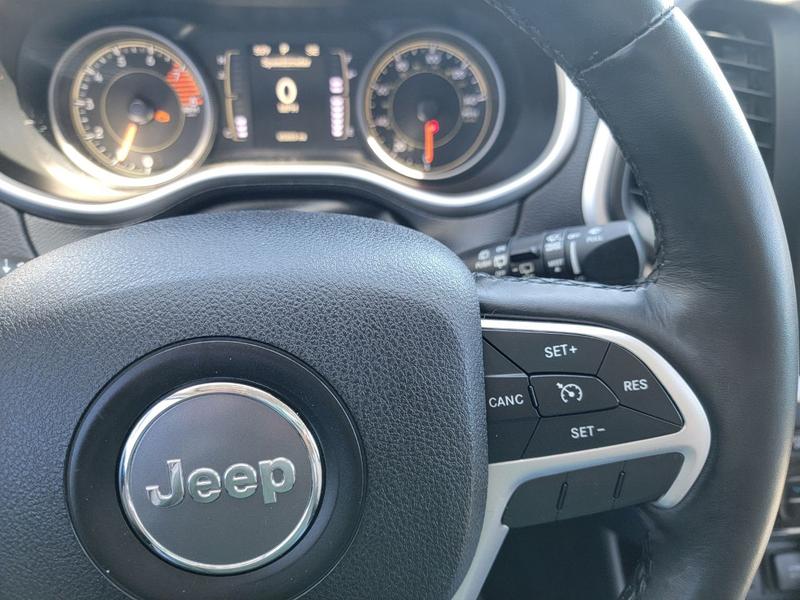 Jeep Cherokee 2016 price $16,950