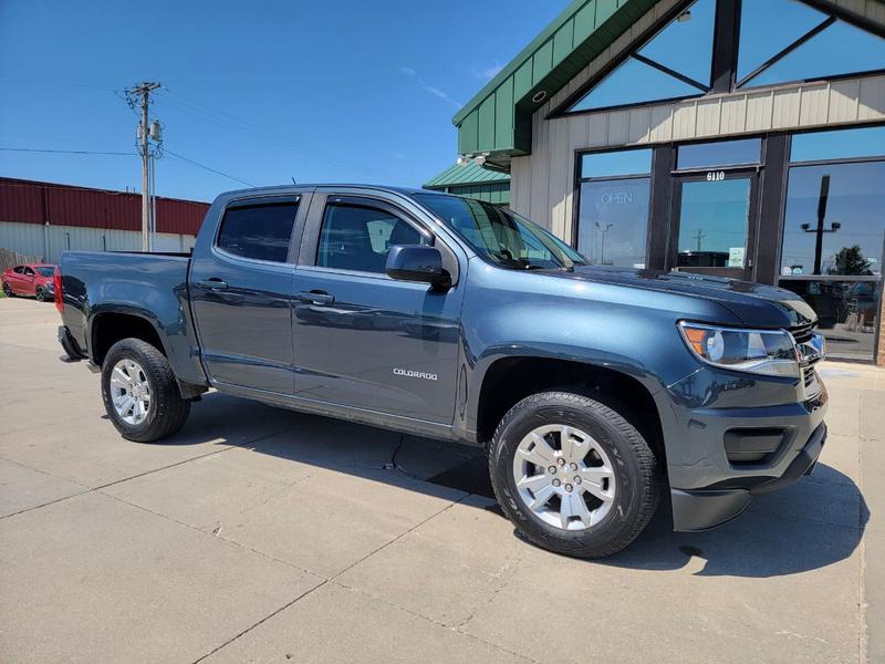 Chevrolet Colorado 2019 price $19,995