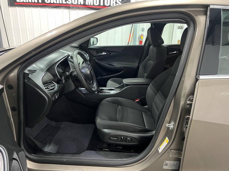 Chevrolet Malibu 2020 price $17,995