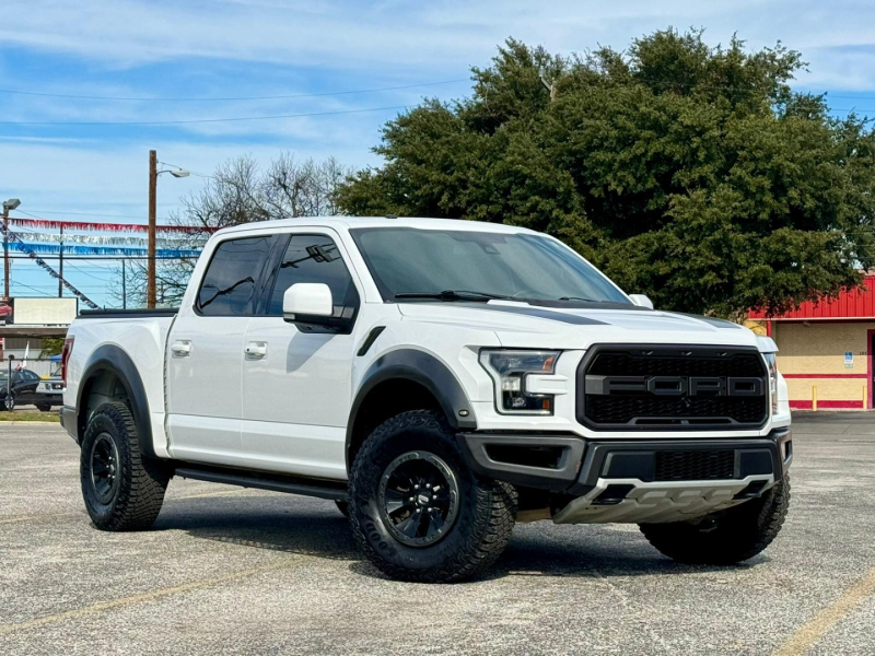Ford F-150 2017 price $31,799