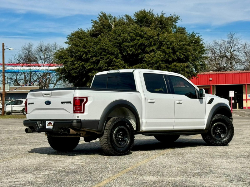 Ford F-150 2017 price $31,799