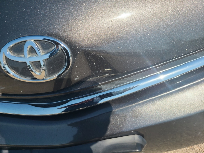 Toyota Prius 2006 price $3,950
