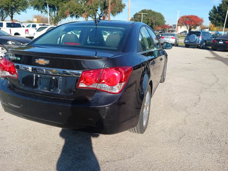 Chevrolet Cruze 2012 price $4,800